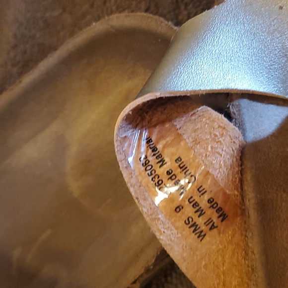 Ladies sandals - Picture 3 of 3